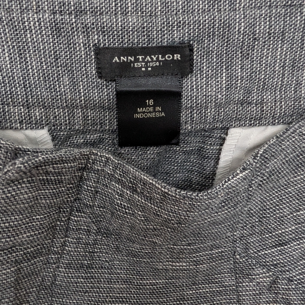 Gray Women's Skirt - Picture 5 of 5